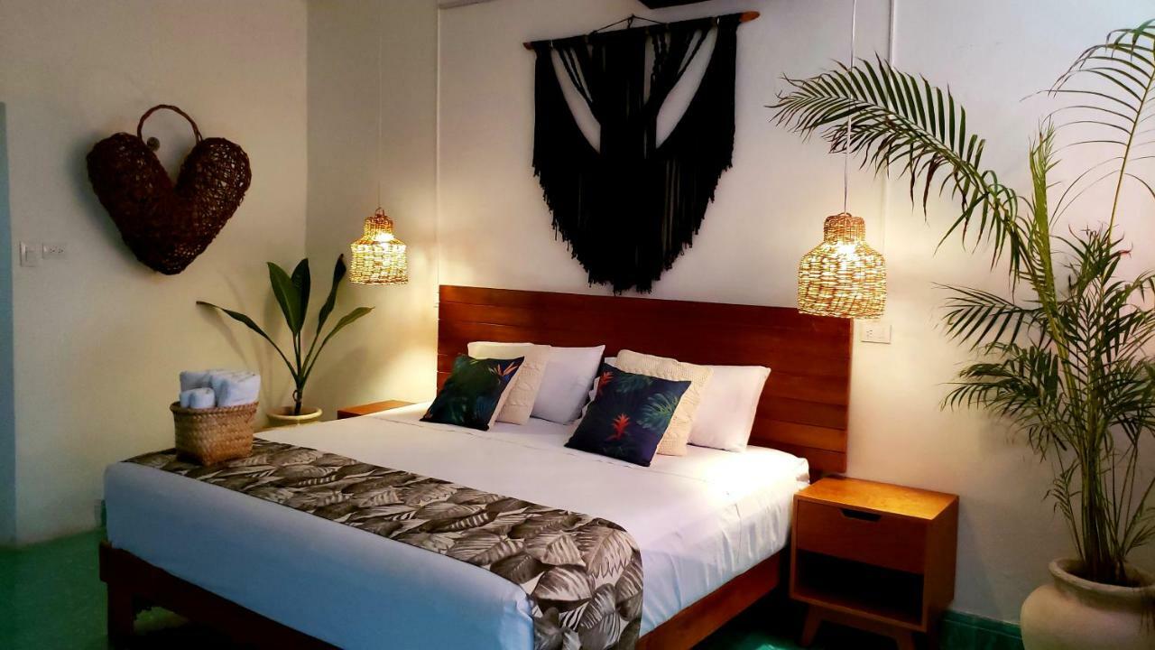 Casa Baeza Apartament, The Best Location, 70Mts From The Sea โกซูเมล ภายนอก รูปภาพ